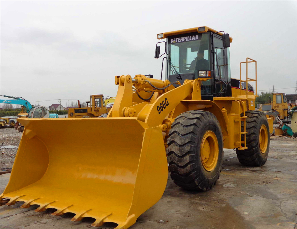 Caterpillar 966G - 轮式装载机:图4 Caterpillar 966G - 轮式装载机:图4