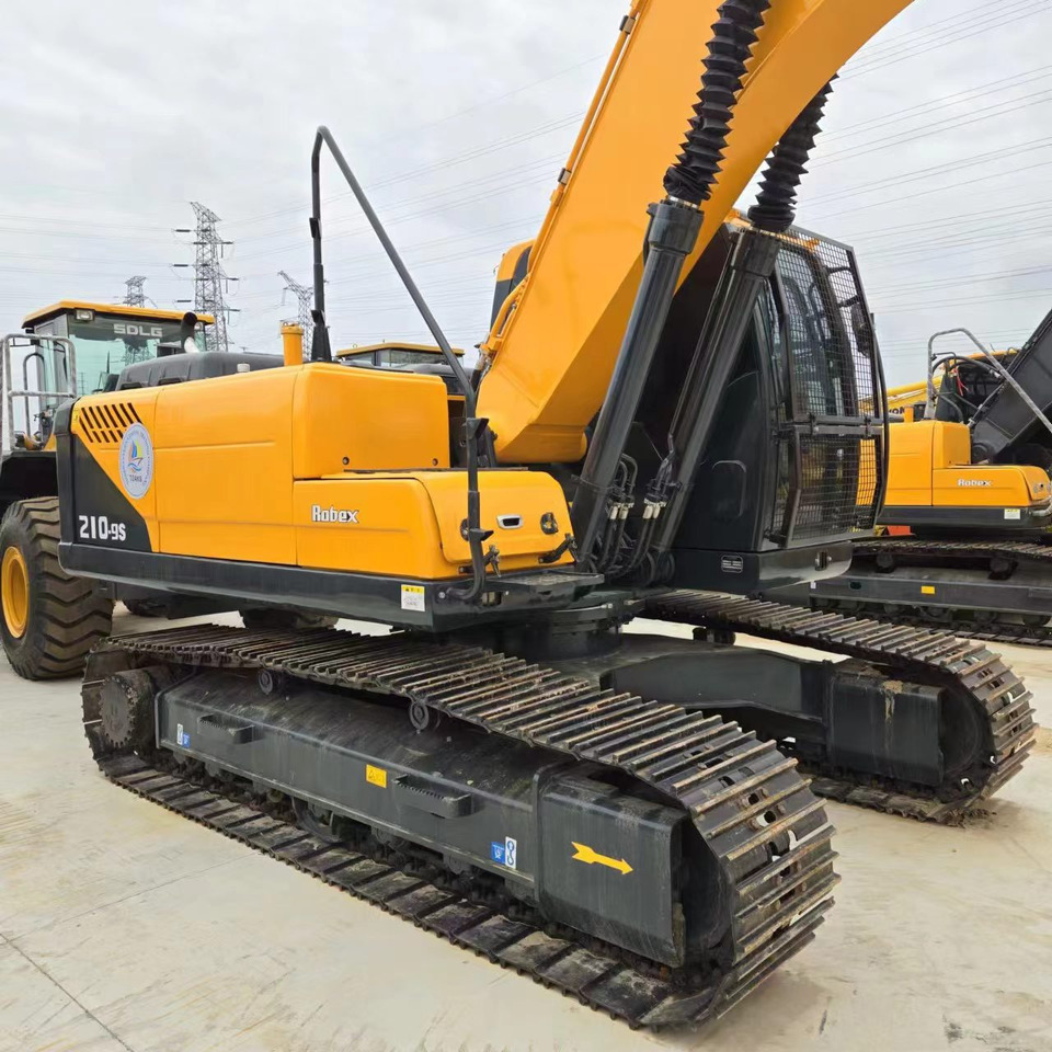 HYUNDAI R210-9S - 挖掘机:图2 HYUNDAI R210-9S - 挖掘机:图2