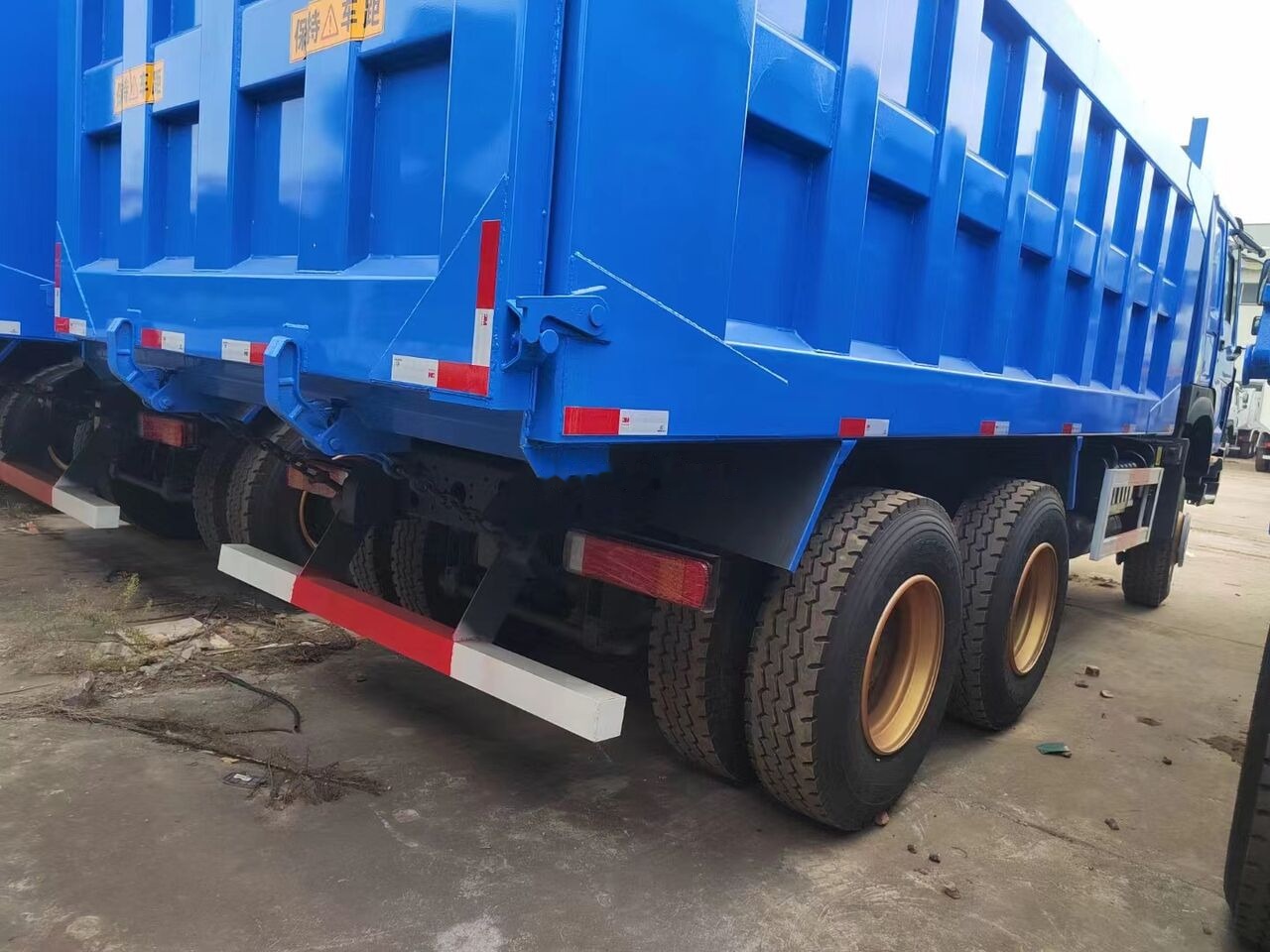 Howo - 翻斗车:图5 Howo - 翻斗车:图5