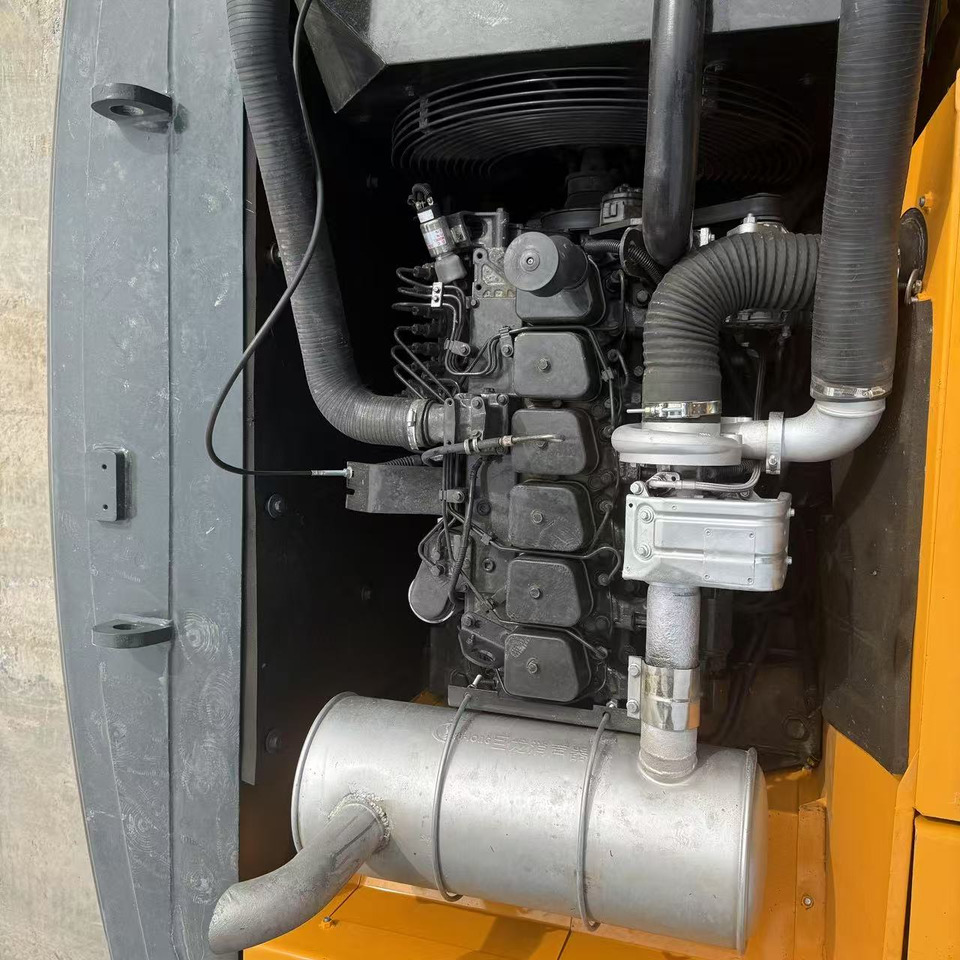 Hyundai 220LC-9S - 履带式挖掘机:图5 Hyundai 220LC-9S - 履带式挖掘机:图5