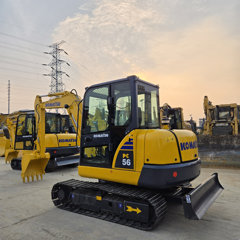 KOMATSU PC56 - 小型挖掘机:图2 KOMATSU PC56 - 小型挖掘机:图2