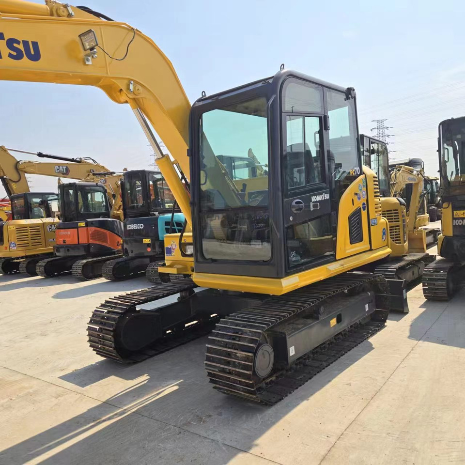 KOMATSU PC70-8 - 小型挖掘机:图3 KOMATSU PC70-8 - 小型挖掘机:图3