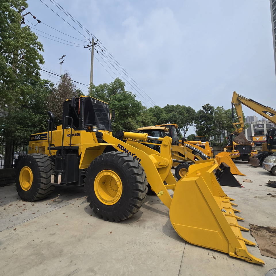 KOMATSU WA380 - 轮式装载机:图4 KOMATSU WA380 - 轮式装载机:图4