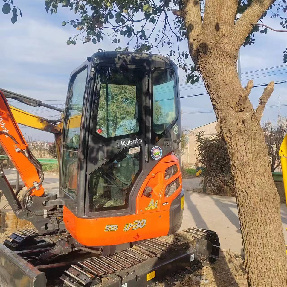 KUBOTA U30 - 小型挖掘机:图3 KUBOTA U30 - 小型挖掘机:图3