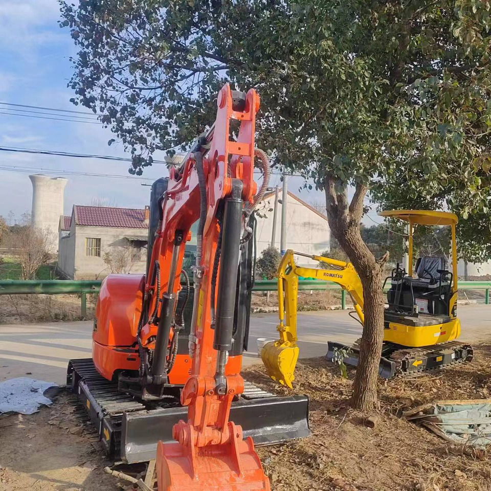 小型挖掘机 KUBOTA U30:图7 小型挖掘机 KUBOTA U30:图7