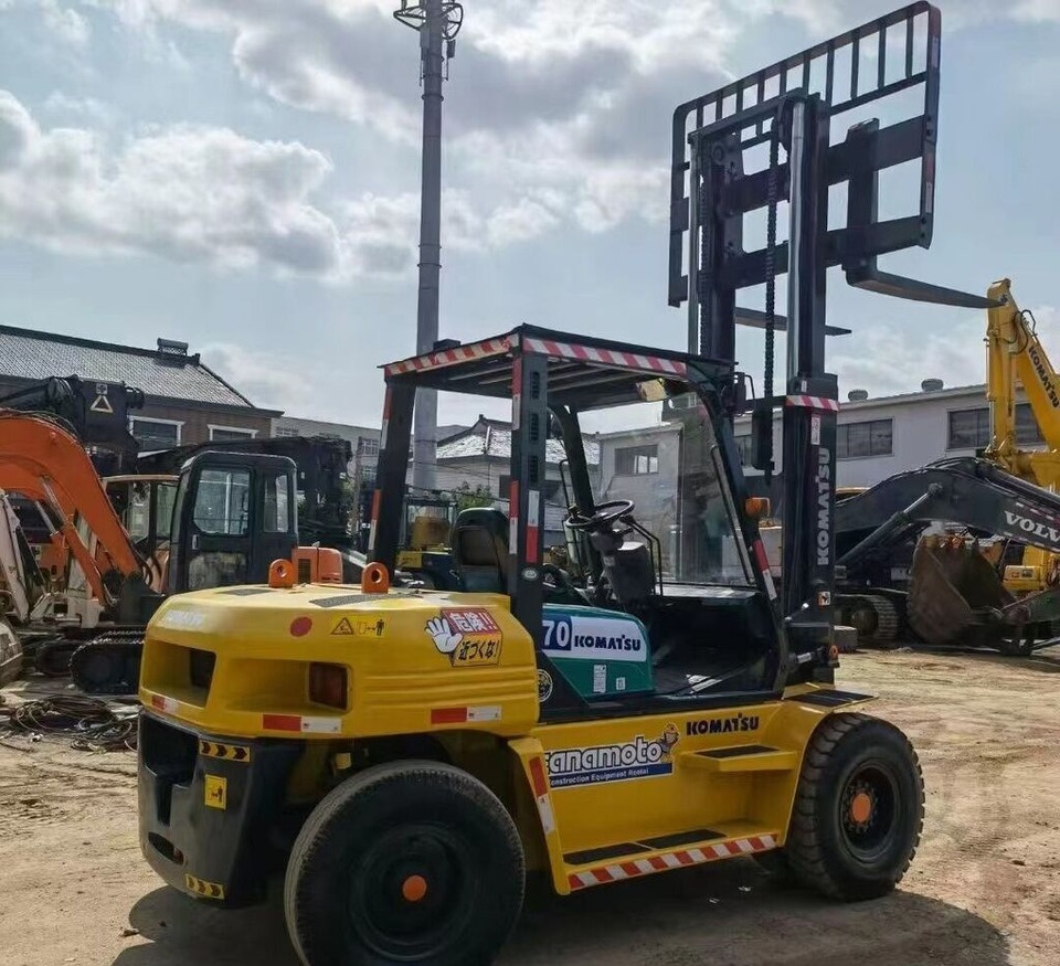 Komatsu FD70 - 柴油叉车:图2 Komatsu FD70 - 柴油叉车:图2