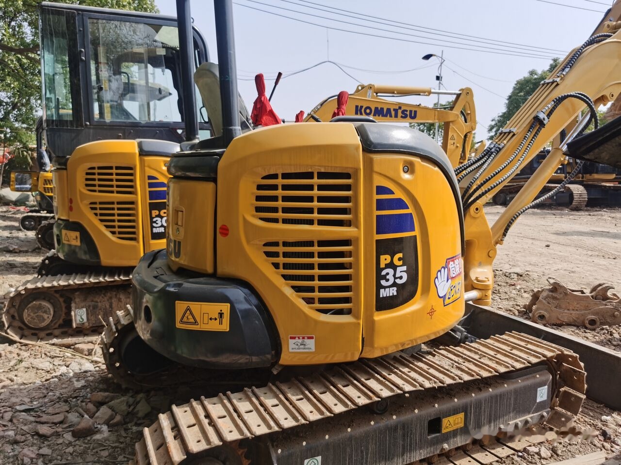Komatsu PC35MR - 履带式挖掘机:图1 Komatsu PC35MR - 履带式挖掘机:图1