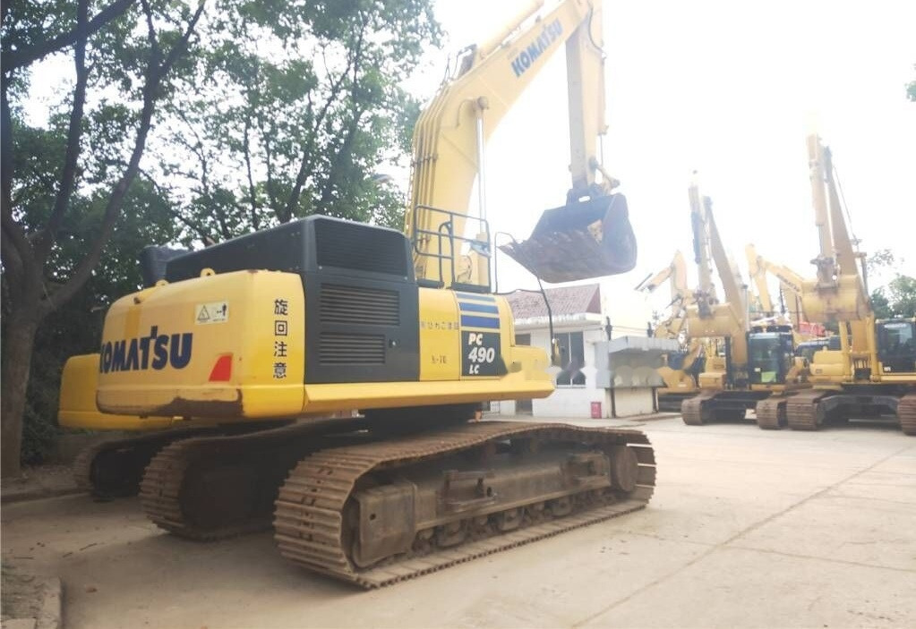 Komatsu PC490LC-10 - 履带式挖掘机:图2 Komatsu PC490LC-10 - 履带式挖掘机:图2