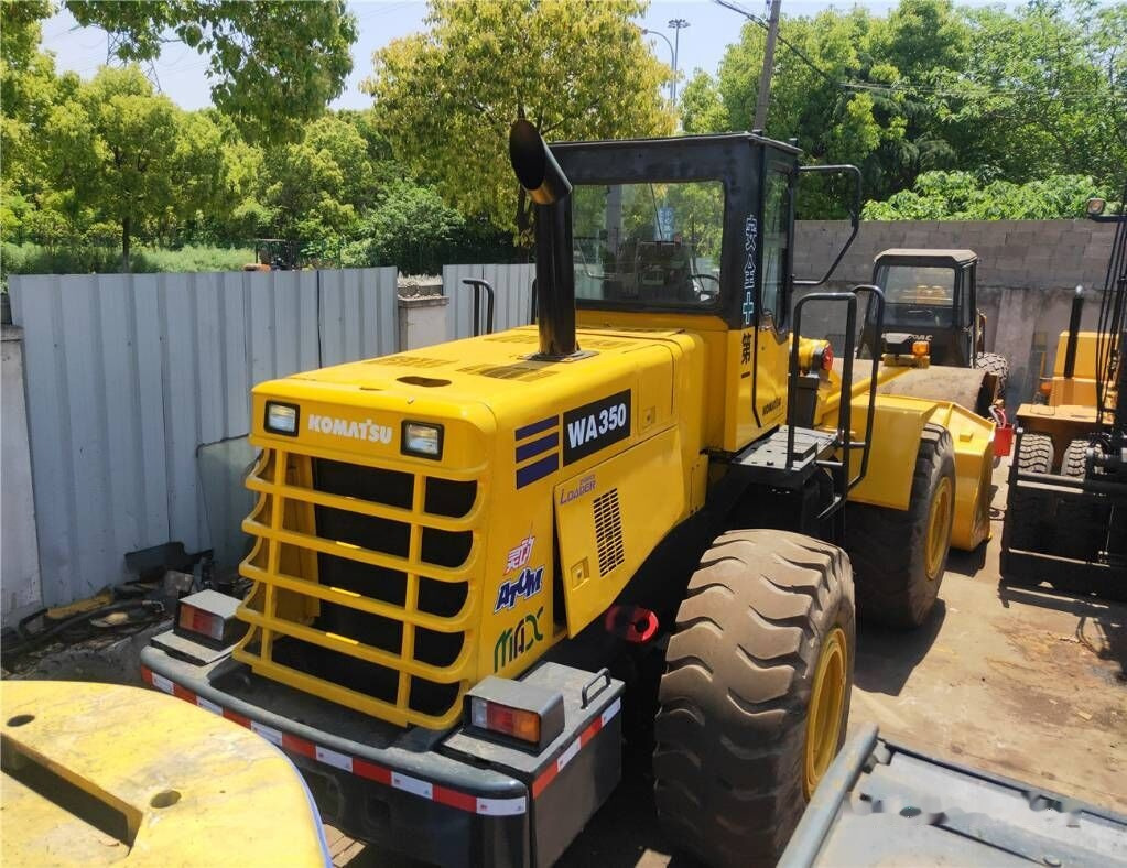 Komatsu WA350 - 轮式装载机:图1 Komatsu WA350 - 轮式装载机:图1
