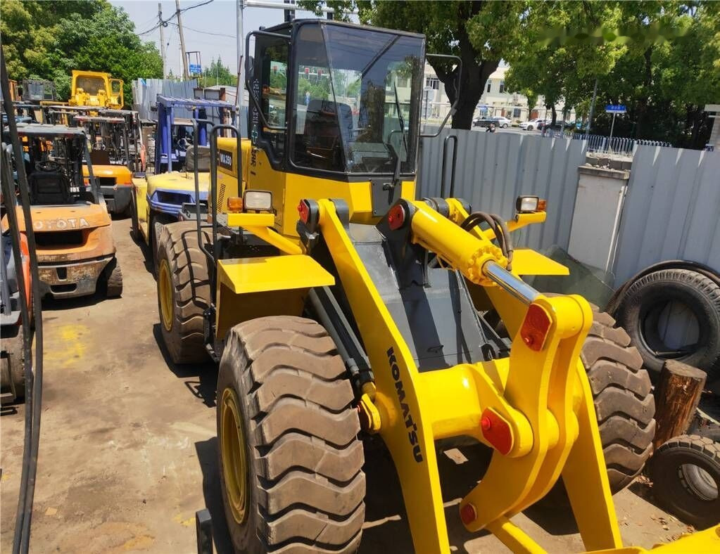 Komatsu WA350 - 轮式装载机:图2 Komatsu WA350 - 轮式装载机:图2