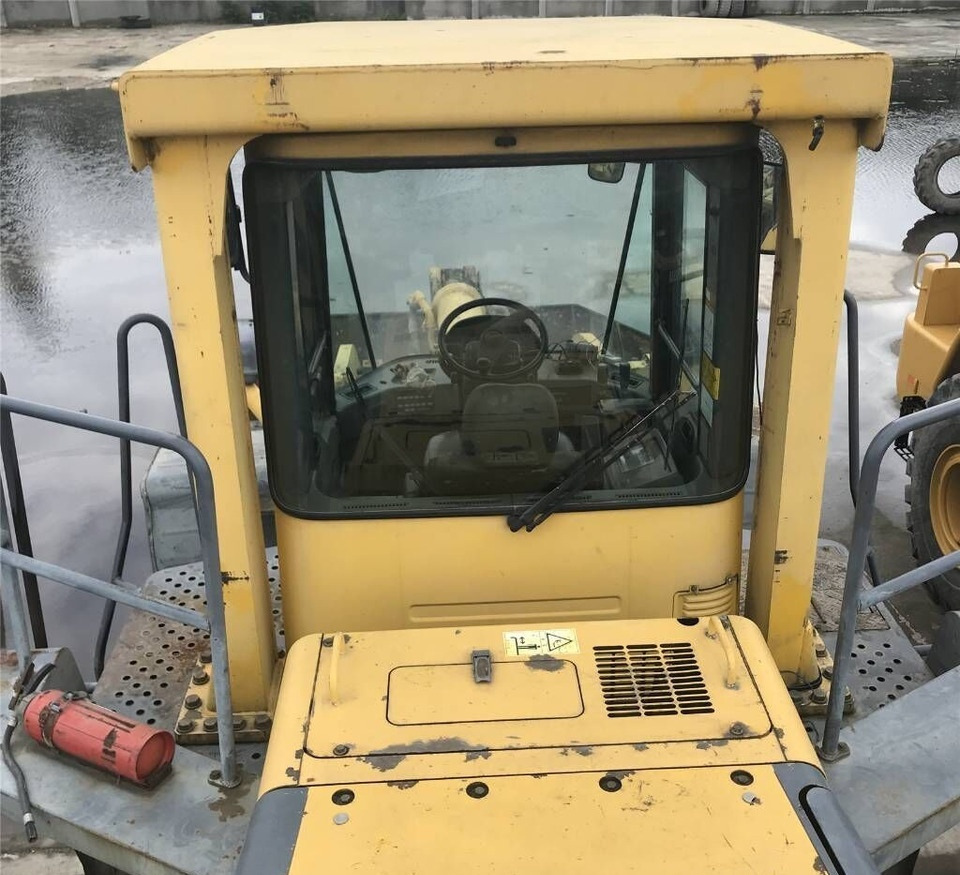 Komatsu WA500 - 轮式装载机:图4 Komatsu WA500 - 轮式装载机:图4
