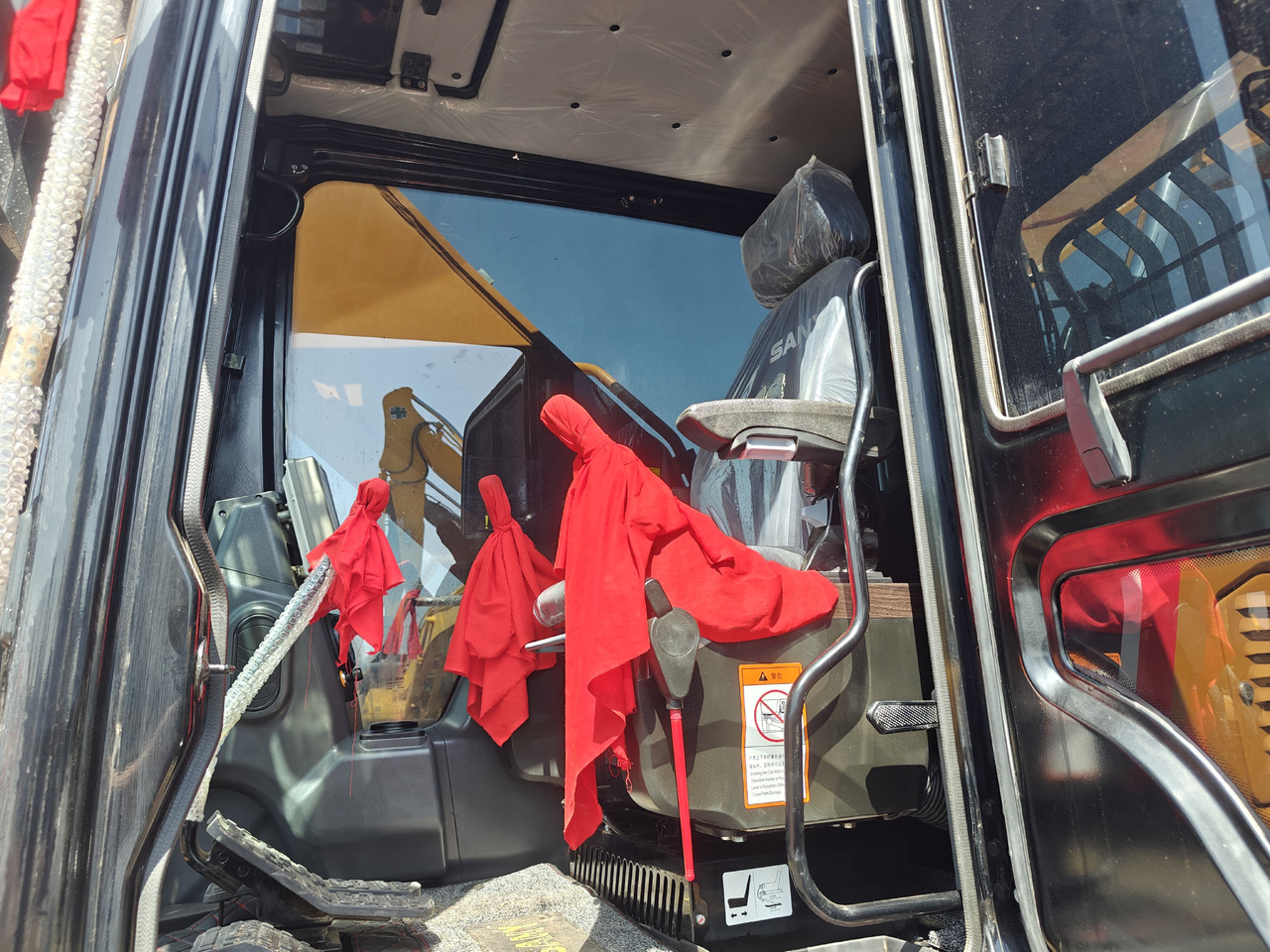 SANY SY335H - 挖掘机:图5 SANY SY335H - 挖掘机:图5