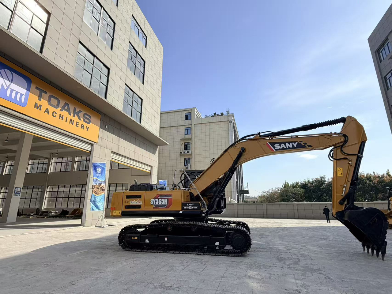 SANY SY365H - 挖掘机:图4 SANY SY365H - 挖掘机:图4