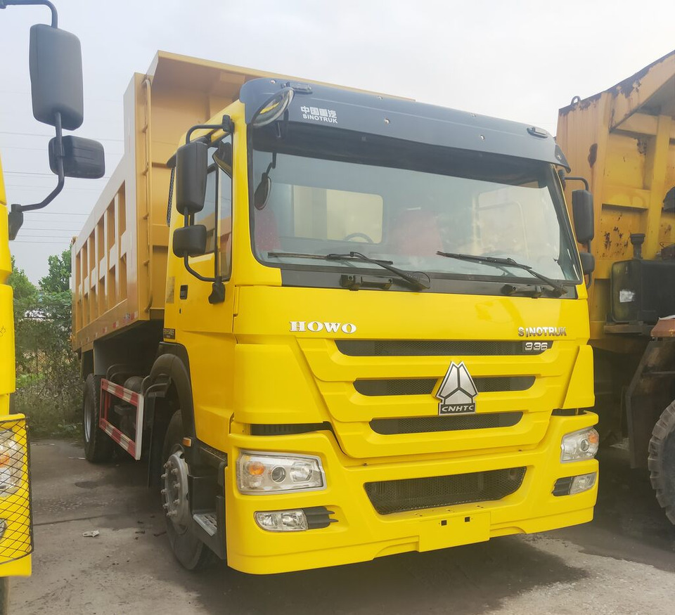 Sinotruk HOWO 4*2 Dump truck - 翻斗车:图2 Sinotruk HOWO 4*2 Dump truck - 翻斗车:图2