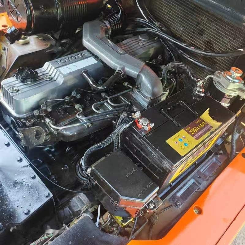 Toyota FD50 - 柴油叉车:图4 Toyota FD50 - 柴油叉车:图4