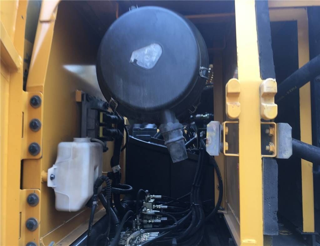 Volvo EC 240 B LC - 履带式挖掘机:图3 Volvo EC 240 B LC - 履带式挖掘机:图3