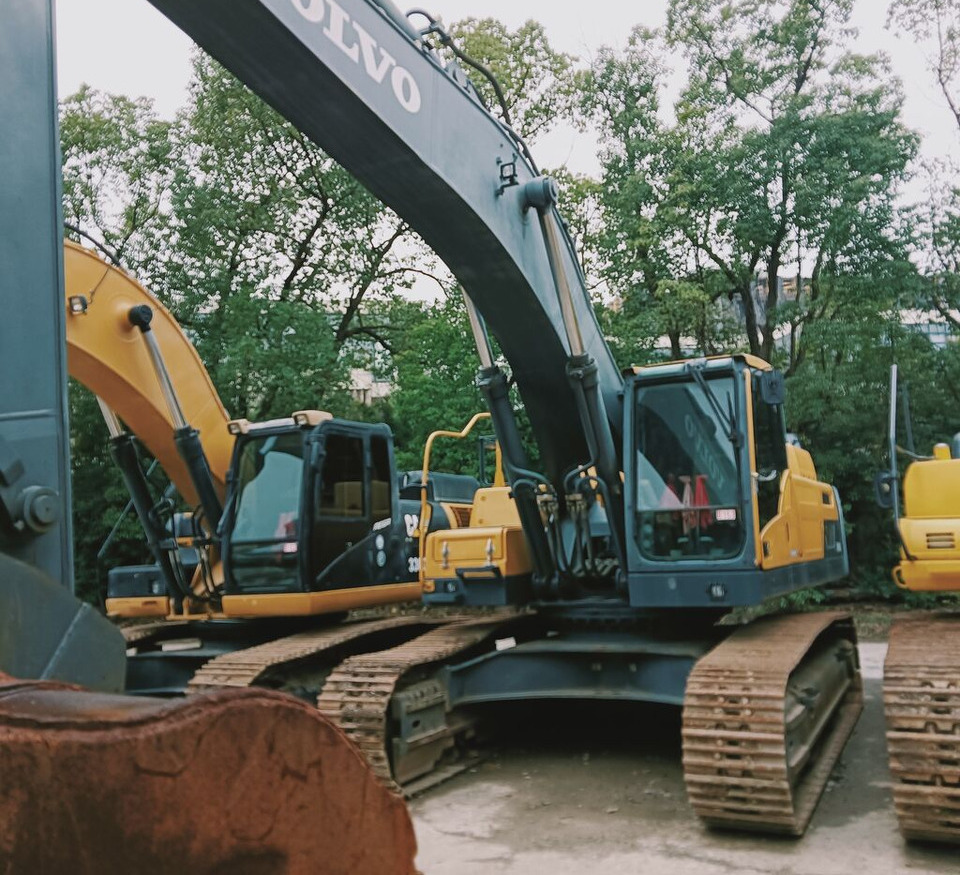 Volvo EC480DL - 履带式挖掘机:图1 Volvo EC480DL - 履带式挖掘机:图1