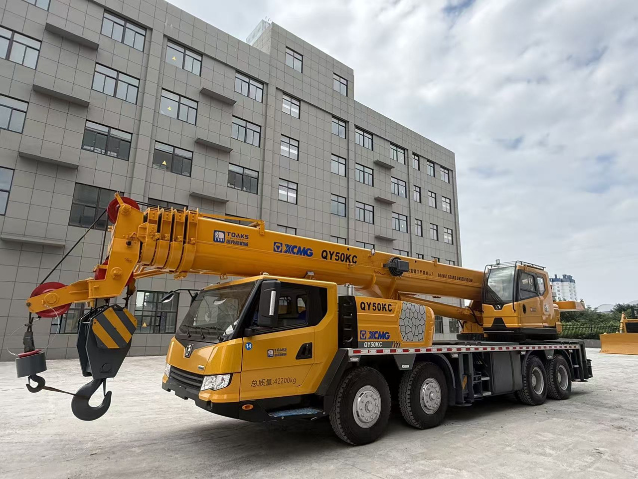 XCMG QY50KC - 移动式起重机:图3 XCMG QY50KC - 移动式起重机:图3
