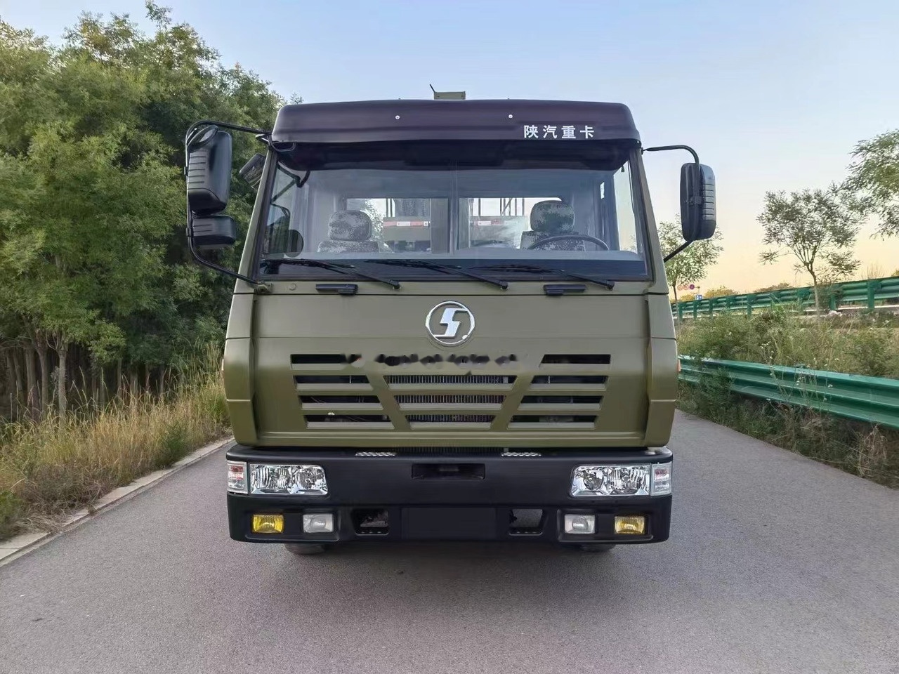 XCMG - 移动式起重机:图5 XCMG - 移动式起重机:图5