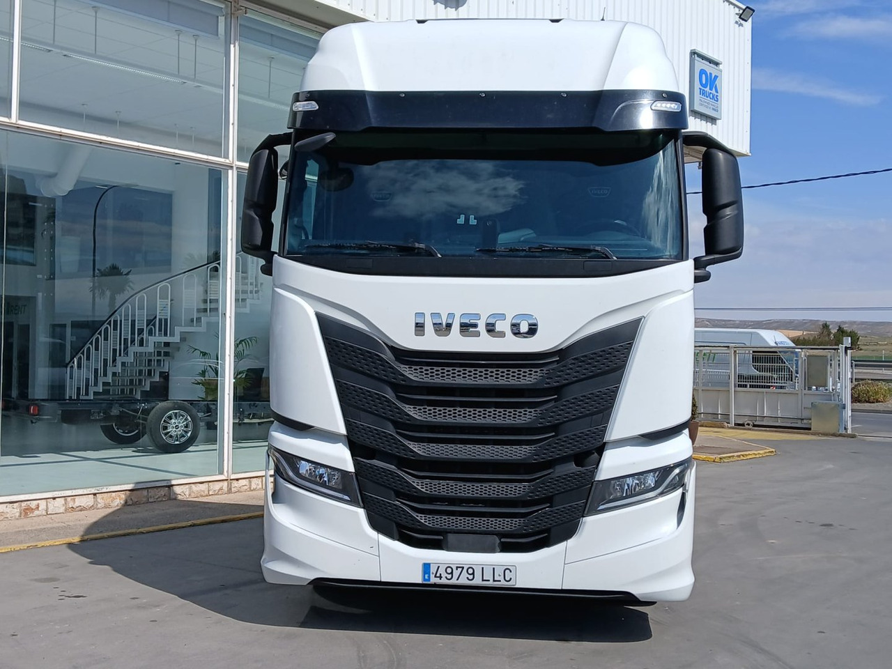 Cabeza Tractora IVECO 480 AUTOMATICO CON INTARDER - 牵引车:图2 Cabeza Tractora IVECO 480 AUTOMATICO CON INTARDER - 牵引车:图2