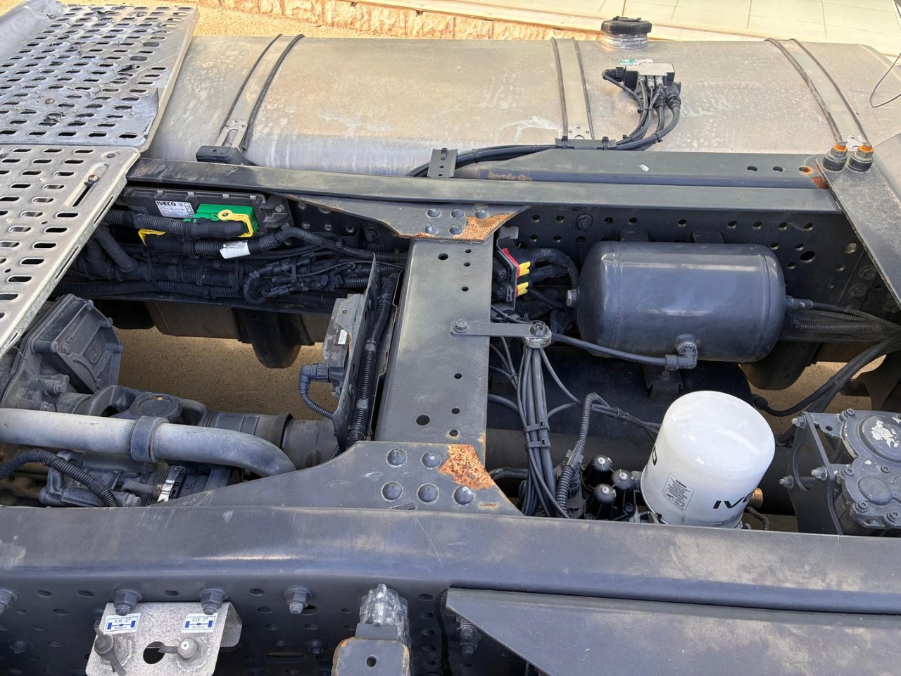 Cabeza Tractora IVECO S-WAY 510 AUTOMATICO CON INTARDER - 牵引车:图5 Cabeza Tractora IVECO S-WAY 510 AUTOMATICO CON INTARDER - 牵引车:图5