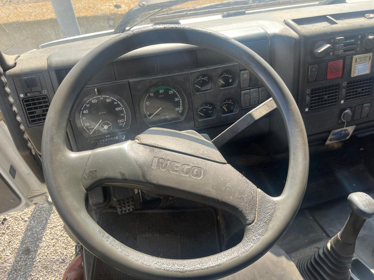 侧帘卡车 Caja cerrada IVECO Eurocargo ML80E17:图11 侧帘卡车 Caja cerrada IVECO Eurocargo ML80E17:图11