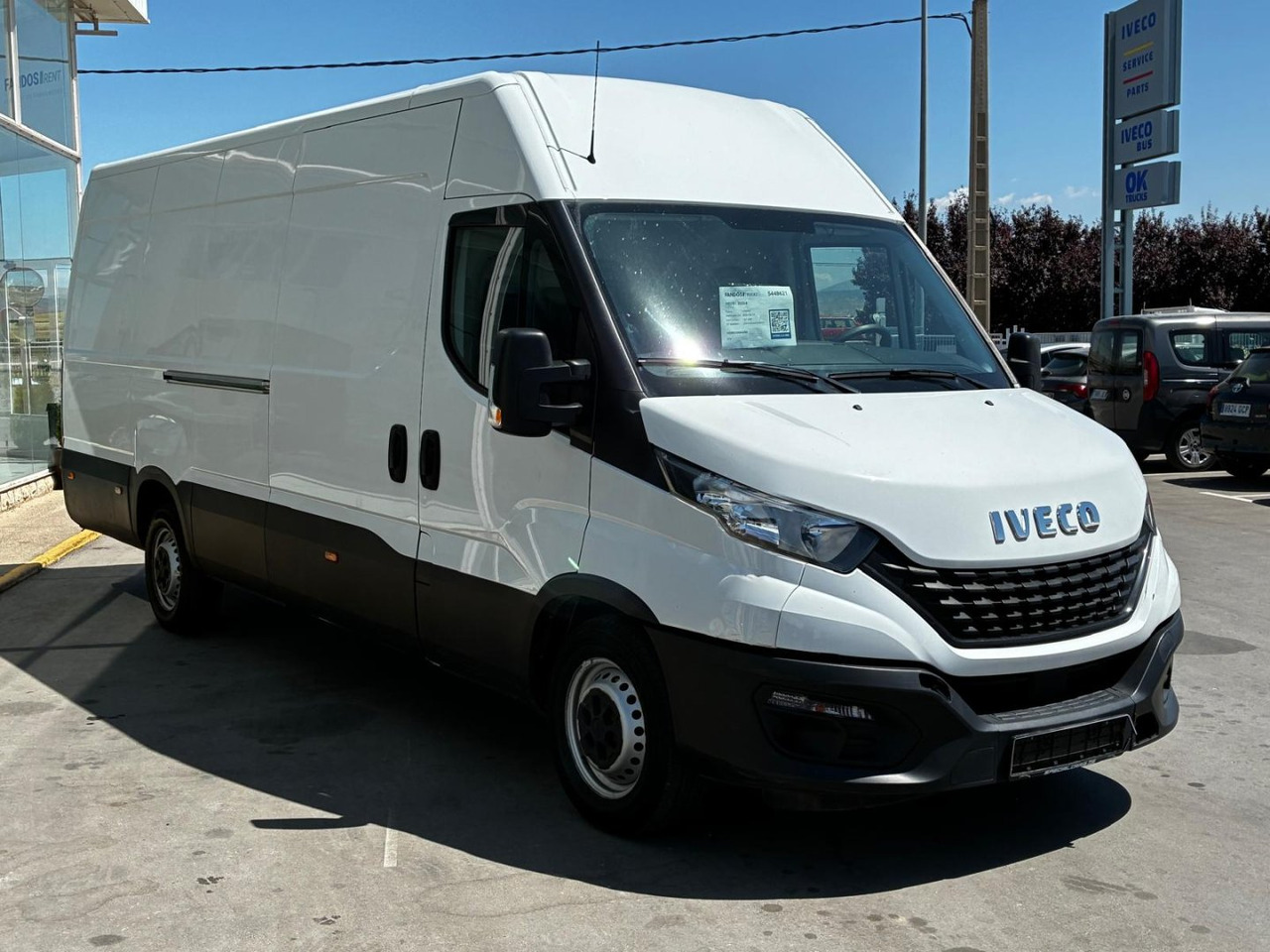 Furgón IVECO 35S14 V 16m3 - 无侧窗厢式货车:图3 Furgón IVECO 35S14 V 16m3 - 无侧窗厢式货车:图3