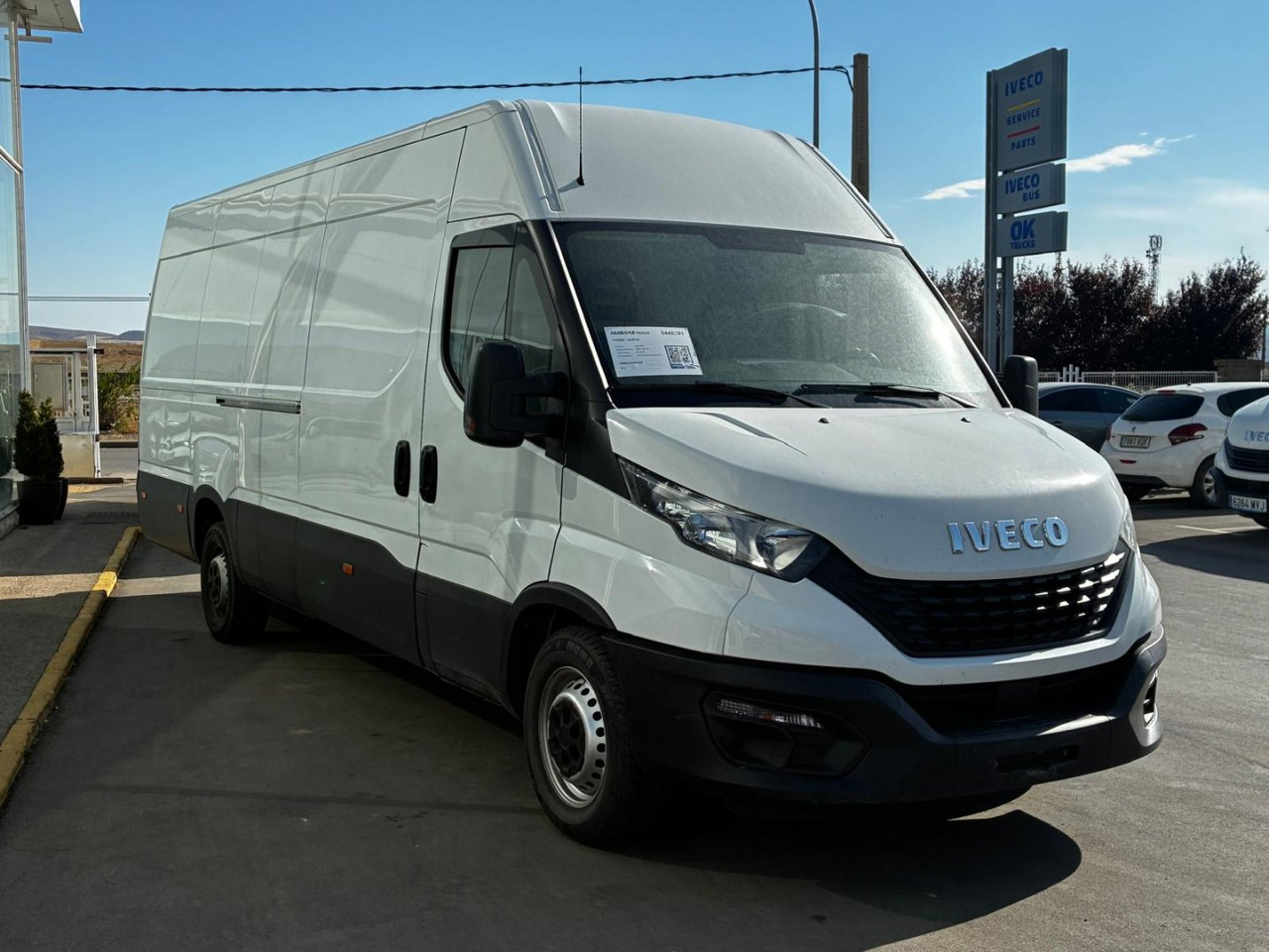 Furgón IVECO 35S14 V 16m3 - 无侧窗厢式货车:图3 Furgón IVECO 35S14 V 16m3 - 无侧窗厢式货车:图3