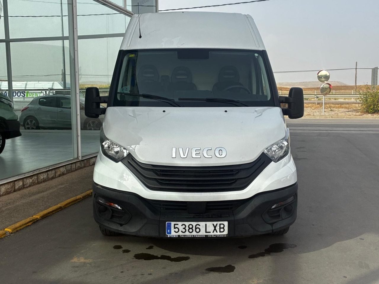 Furgón IVECO 35S16 V 12m3 - 无侧窗厢式货车:图2 Furgón IVECO 35S16 V 12m3 - 无侧窗厢式货车:图2
