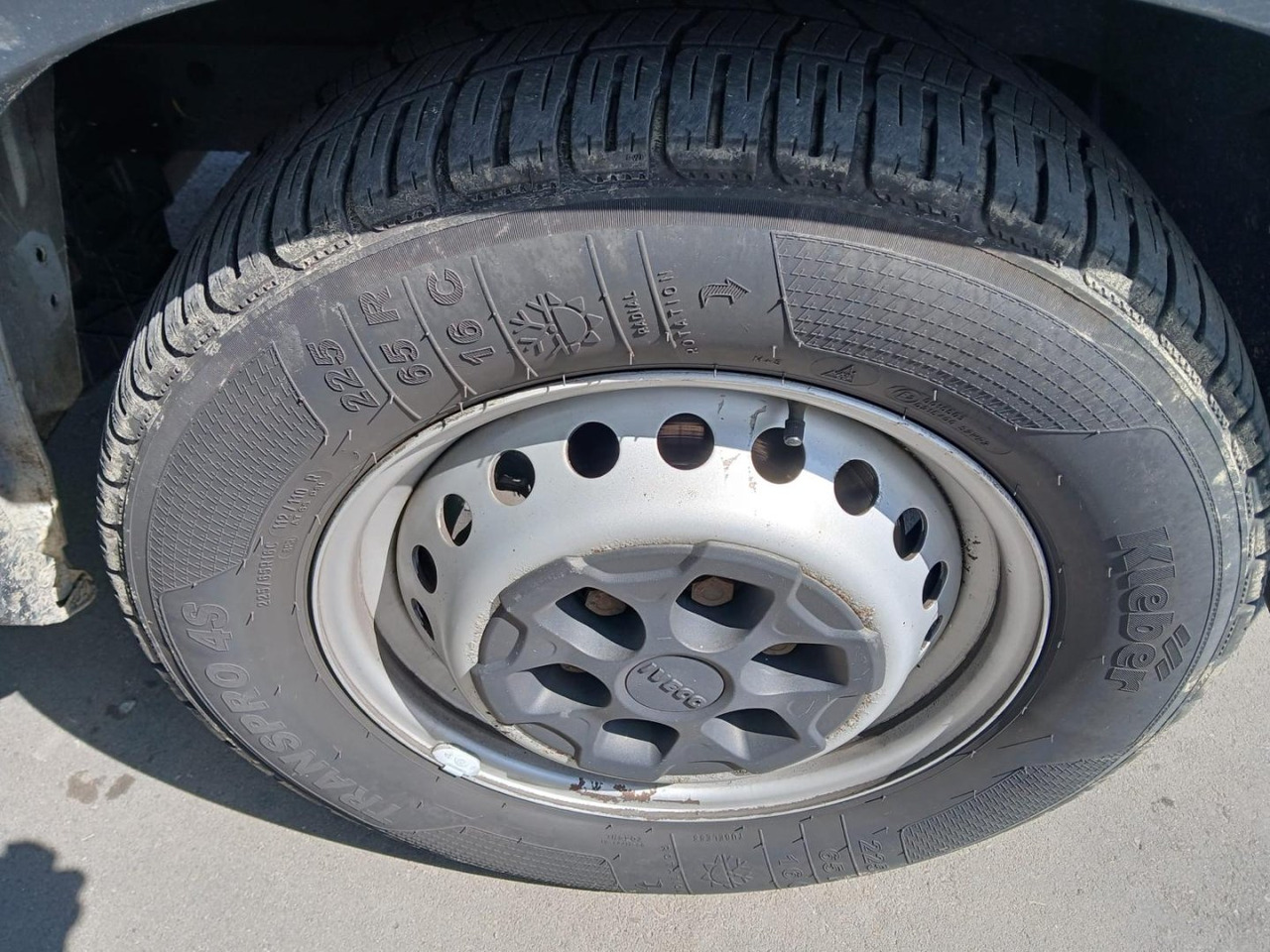 Furgón IVECO 35S16 V 12m3 租赁 Furgón IVECO 35S16 V 12m3:图15 Furgón IVECO 35S16 V 12m3 租赁 Furgón IVECO 35S16 V 12m3:图15