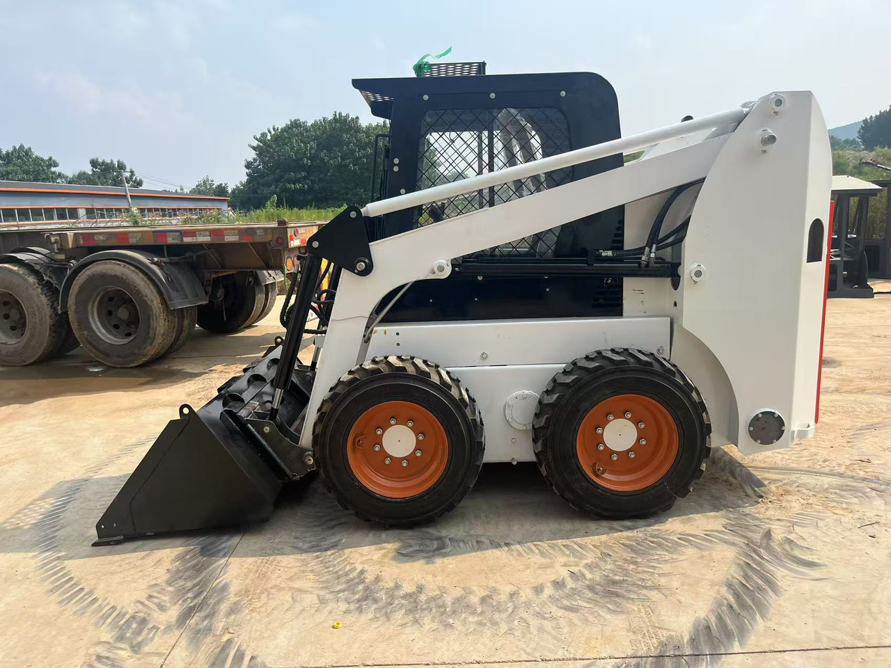BOBCAT BRAND NEW S450 S550 S770 T770 - 滑移装载机:图3 BOBCAT BRAND NEW S450 S550 S770 T770 - 滑移装载机:图3