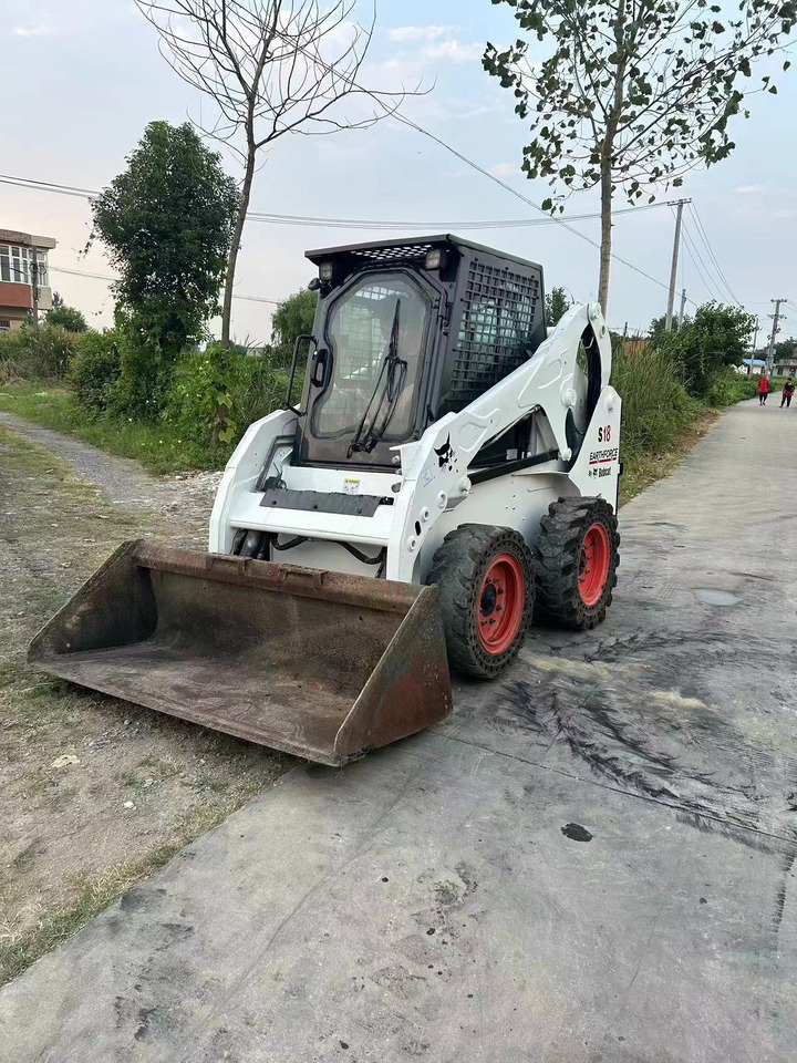 BOBCAT S18 S185 S450 S550 S770 - 滑移装载机:图2 BOBCAT S18 S185 S450 S550 S770 - 滑移装载机:图2