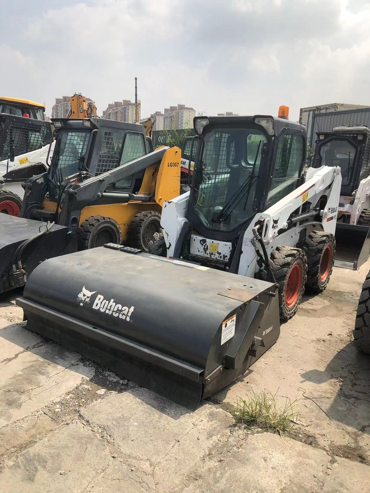 滑移装载机 BOBCAT S550：图1