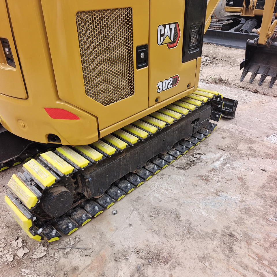CAT 302CR WITH RUBBER TRACK - 小型挖掘机:图2 CAT 302CR WITH RUBBER TRACK - 小型挖掘机:图2