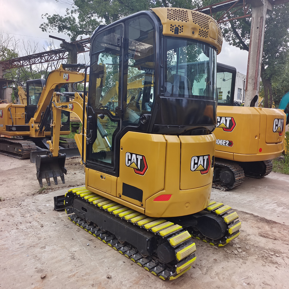 CAT 302CR WITH RUBBER TRACK - 小型挖掘机:图1 CAT 302CR WITH RUBBER TRACK - 小型挖掘机:图1