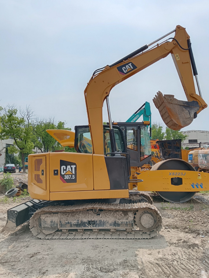 CAT 307.5 - 小型挖掘机:图4 CAT 307.5 - 小型挖掘机:图4