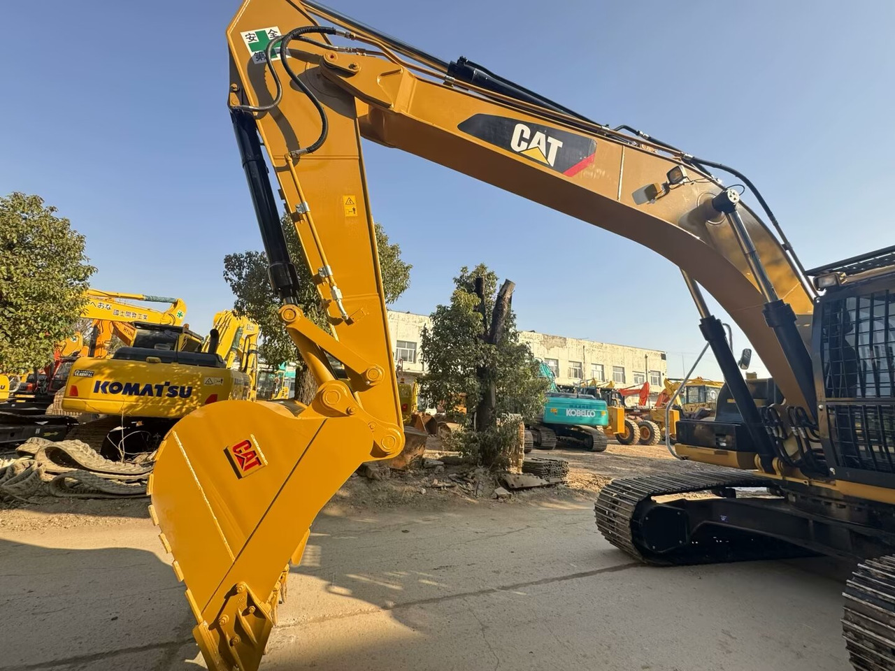 CAT 330D2L - 履带式挖掘机:图2 CAT 330D2L - 履带式挖掘机:图2