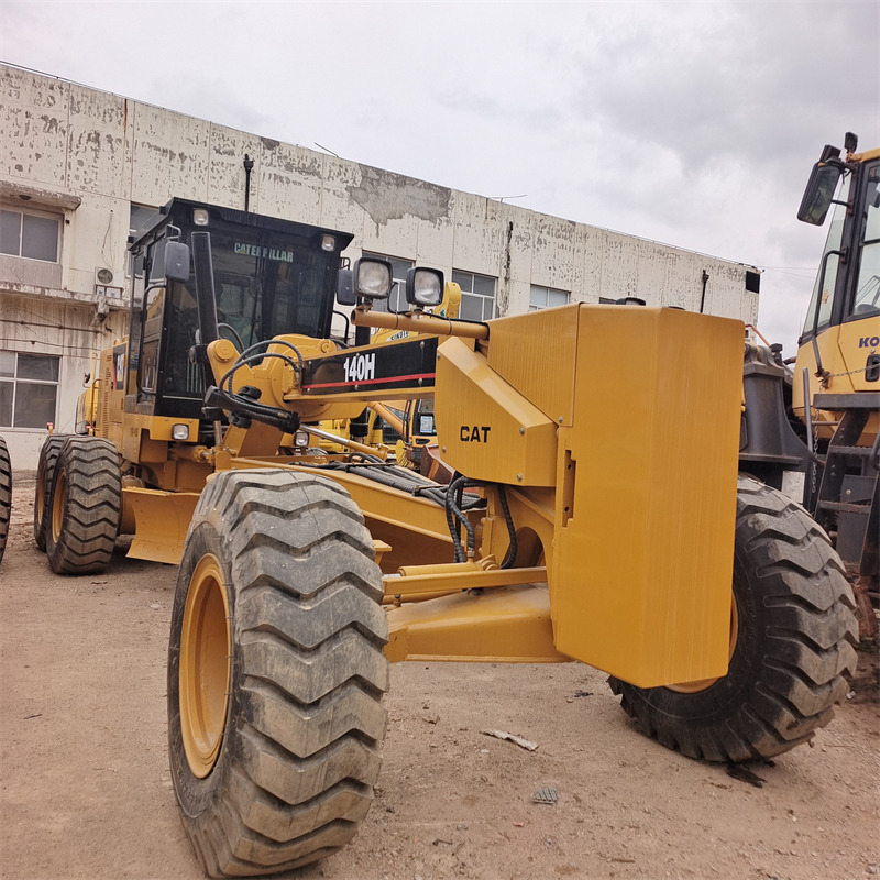 CATERPILLAR 140H CAT 140K 140G - 平路机:图2 CATERPILLAR 140H CAT 140K 140G - 平路机:图2