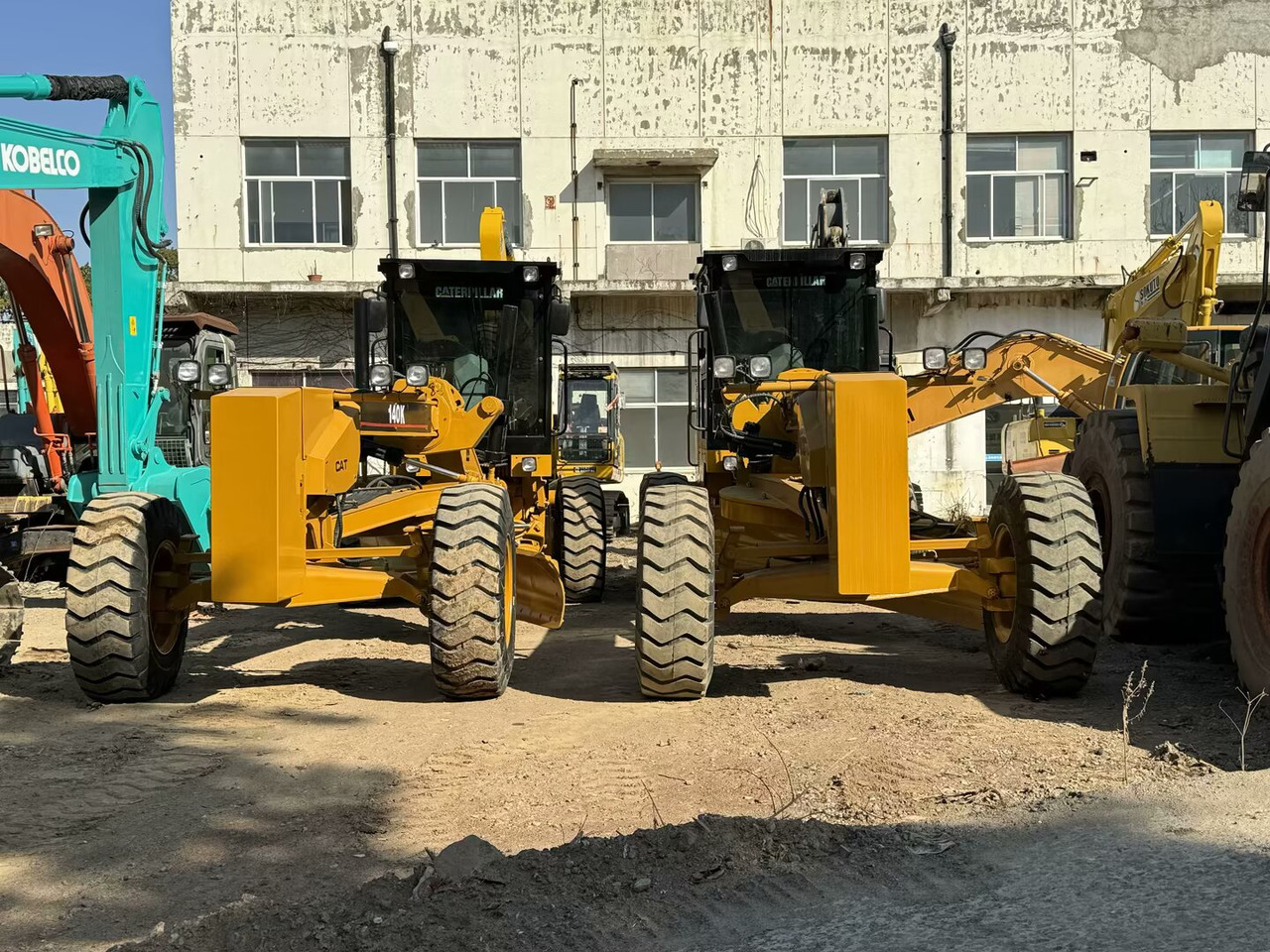CATERPILLAR 140K CAT 140 K 140G 140H - 平路机:图2 CATERPILLAR 140K CAT 140 K 140G 140H - 平路机:图2