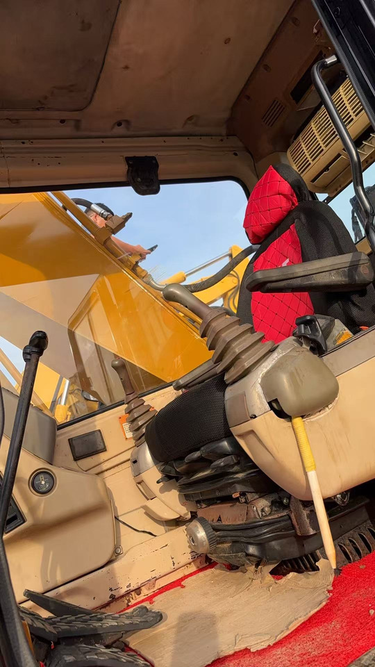 CATERPILLAR 320BL CAT 320 BL 320CL 320D2L - 履带式挖掘机:图3 CATERPILLAR 320BL CAT 320 BL 320CL 320D2L - 履带式挖掘机:图3