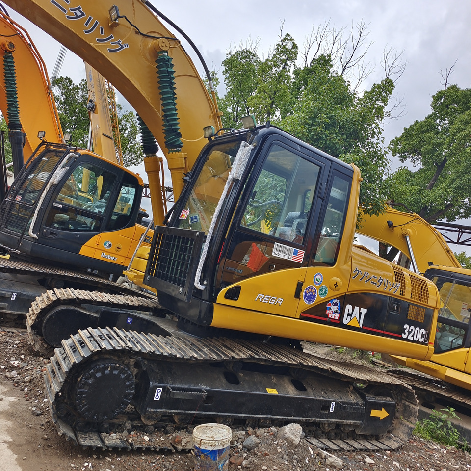 CATERPILLAR 320CL CAT 320 CL 320BL 320D2L - 履带式挖掘机:图3 CATERPILLAR 320CL CAT 320 CL 320BL 320D2L - 履带式挖掘机:图3