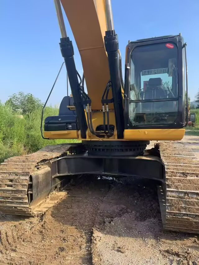 CATERPILLAR 336D 2 L CAT 336D2L - 履带式挖掘机:图2 CATERPILLAR 336D 2 L CAT 336D2L - 履带式挖掘机:图2