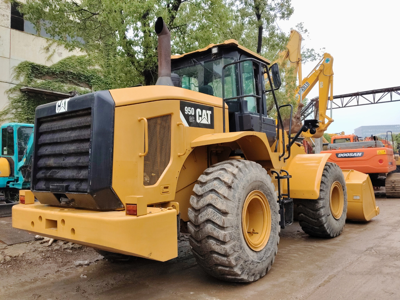 CATERPILLAR 950GC CAT 966H 950H - 轮式装载机:图3 CATERPILLAR 950GC CAT 966H 950H - 轮式装载机:图3
