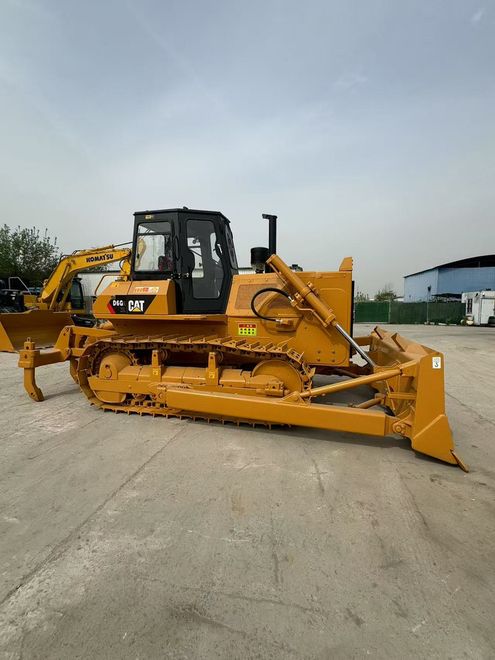 CATERPILLAR D6G CAT - 推土机:图4 CATERPILLAR D6G CAT - 推土机:图4