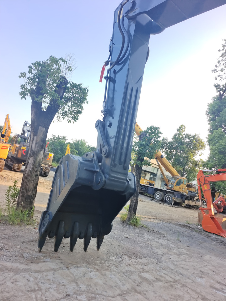 HYUNDAI 305 LC - 9 T 305LC-9S - 履带式挖掘机:图4 HYUNDAI 305 LC - 9 T 305LC-9S - 履带式挖掘机:图4