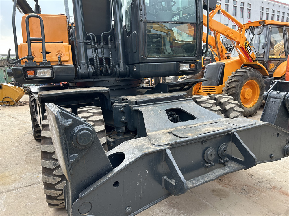 HYUNDAI R210W-9S 210W - 9 S 210W-9T - 轮式挖掘机:图5 HYUNDAI R210W-9S 210W - 9 S 210W-9T - 轮式挖掘机:图5