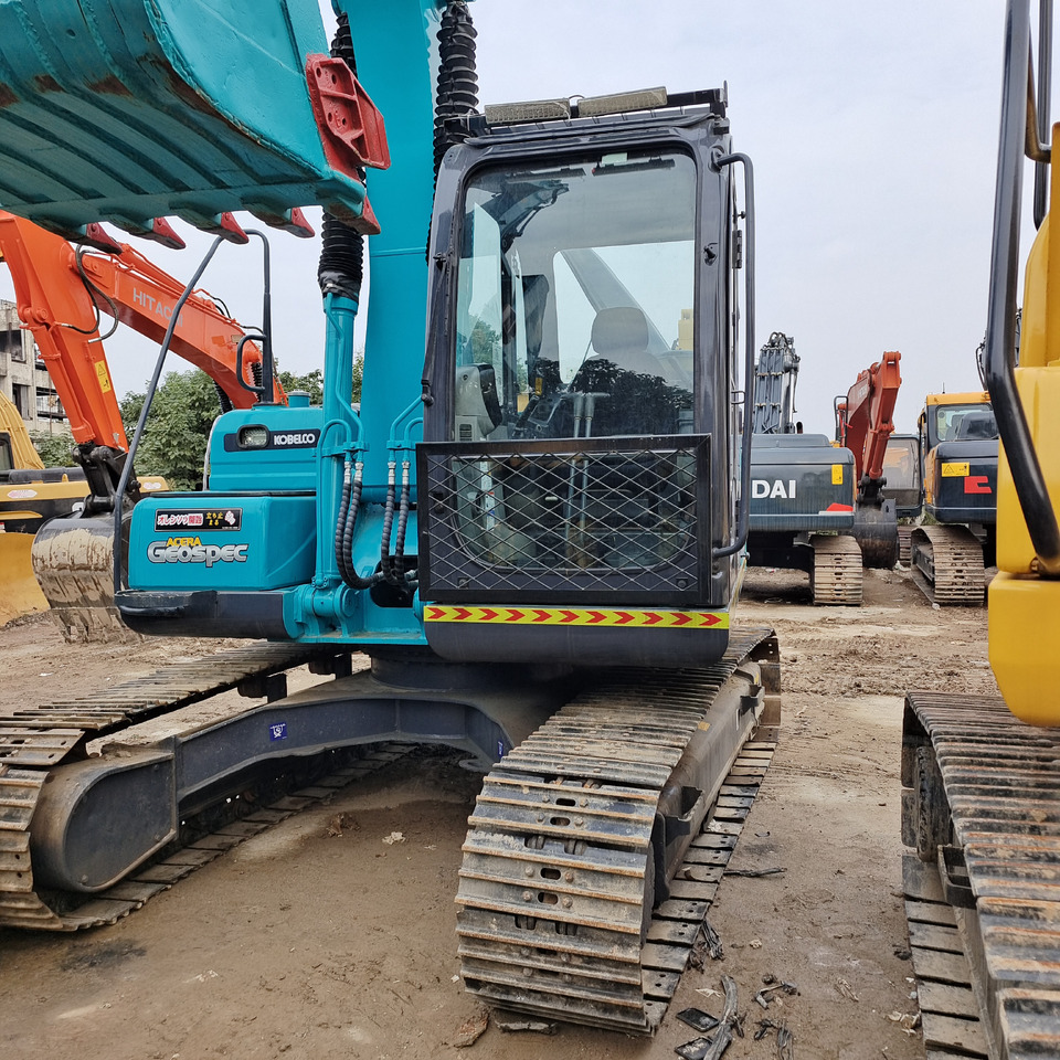 KOBELCO SK140 - 履带式挖掘机:图5 KOBELCO SK140 - 履带式挖掘机:图5