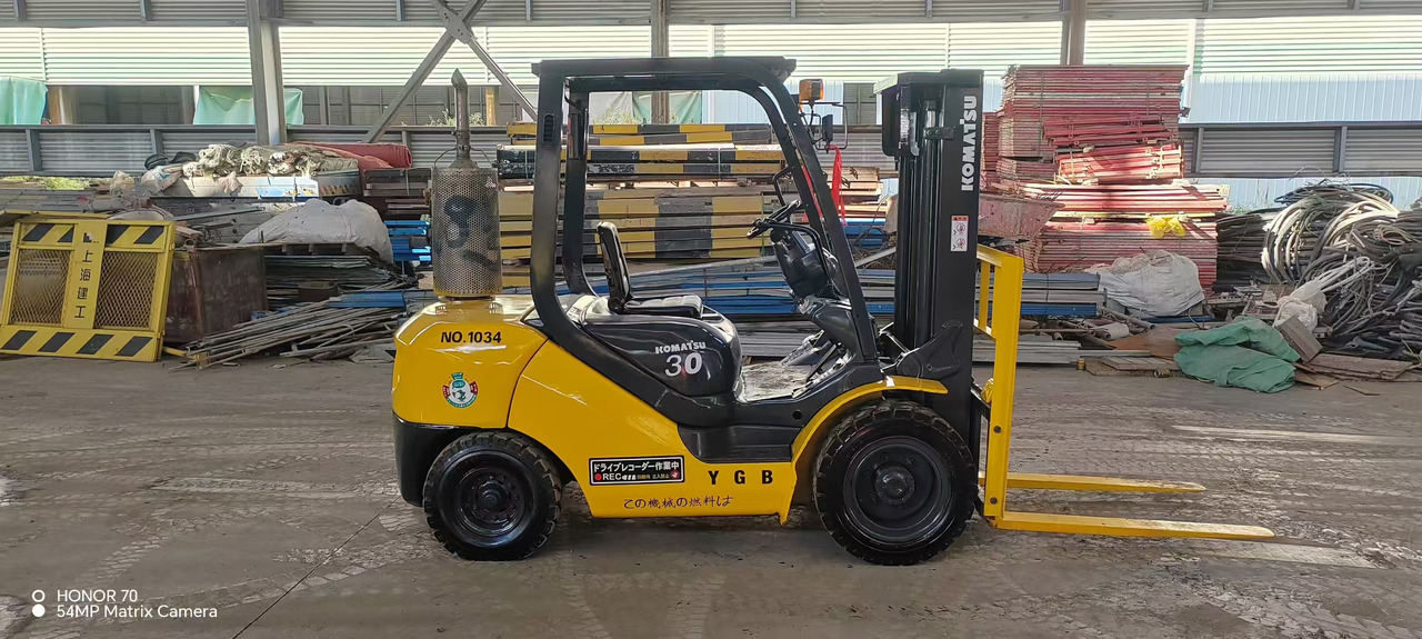 KOMATSU FD 30 - 柴油叉车:图3 KOMATSU FD 30 - 柴油叉车:图3