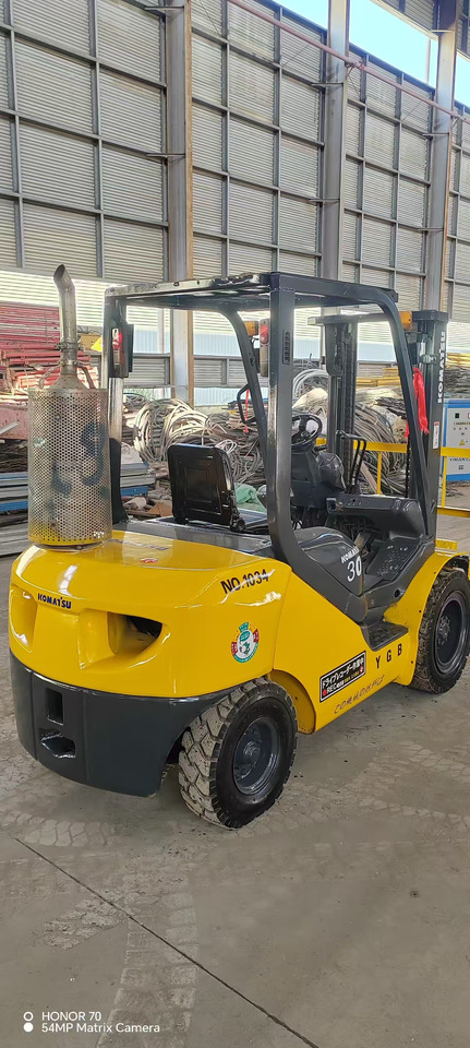 KOMATSU FD 30 - 柴油叉车:图1 KOMATSU FD 30 - 柴油叉车:图1