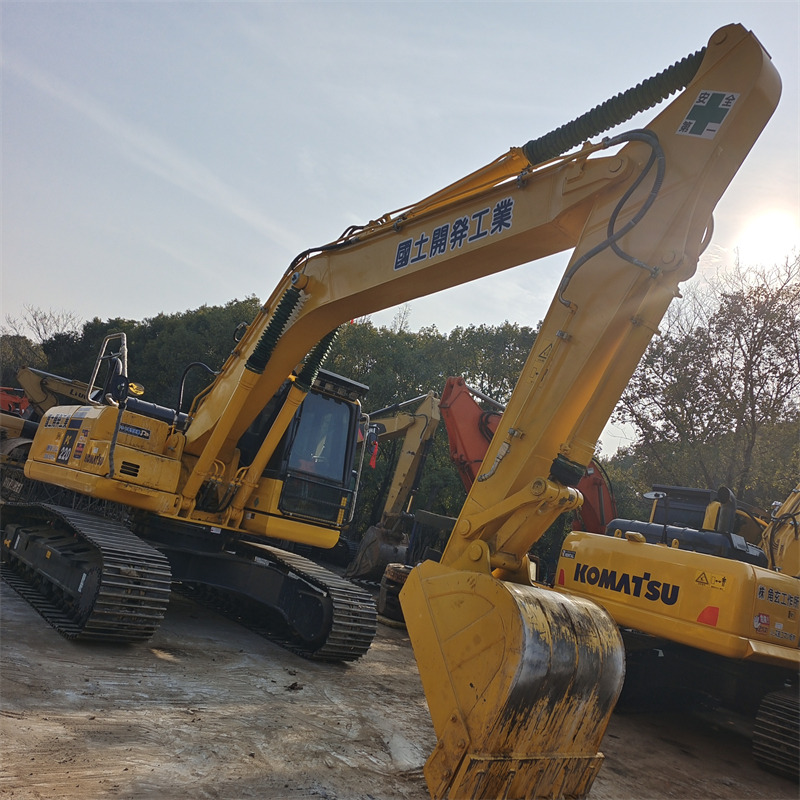 KOMATSU PC 220-8 N1 PC220 - 8 PC200-8 - 履带式挖掘机:图4 KOMATSU PC 220-8 N1 PC220 - 8 PC200-8 - 履带式挖掘机:图4